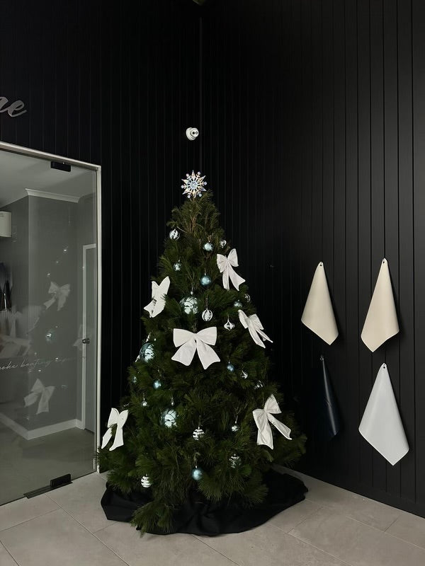 A real Jack Frost Christmas tree at home 1